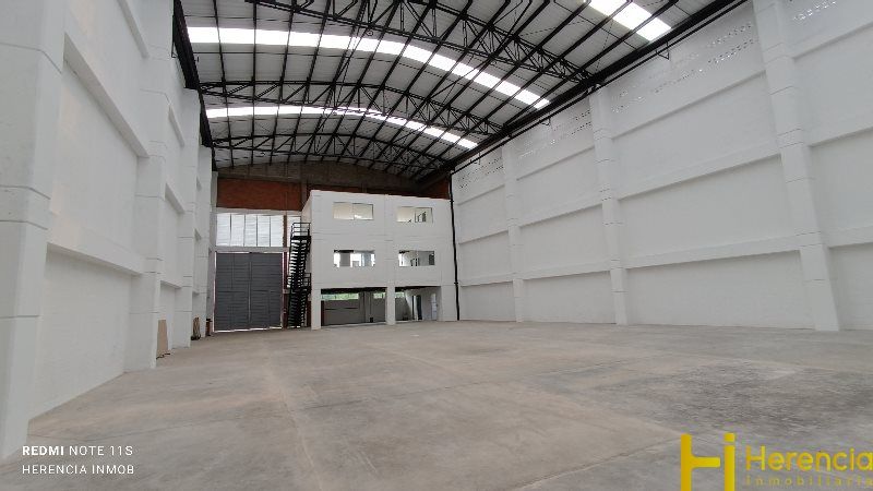 Bodega en arriendo Antioquia Girardota Centro 838 m2 Habitaciones 0 Baños 6 Garajes 4 Precio $17000000