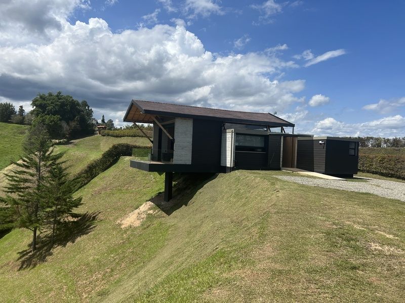 Casa en venta Antioquia Guatape Guatape 235 m2 Habitaciones 3 Baños 8 Garajes 3 Precio $2950000000