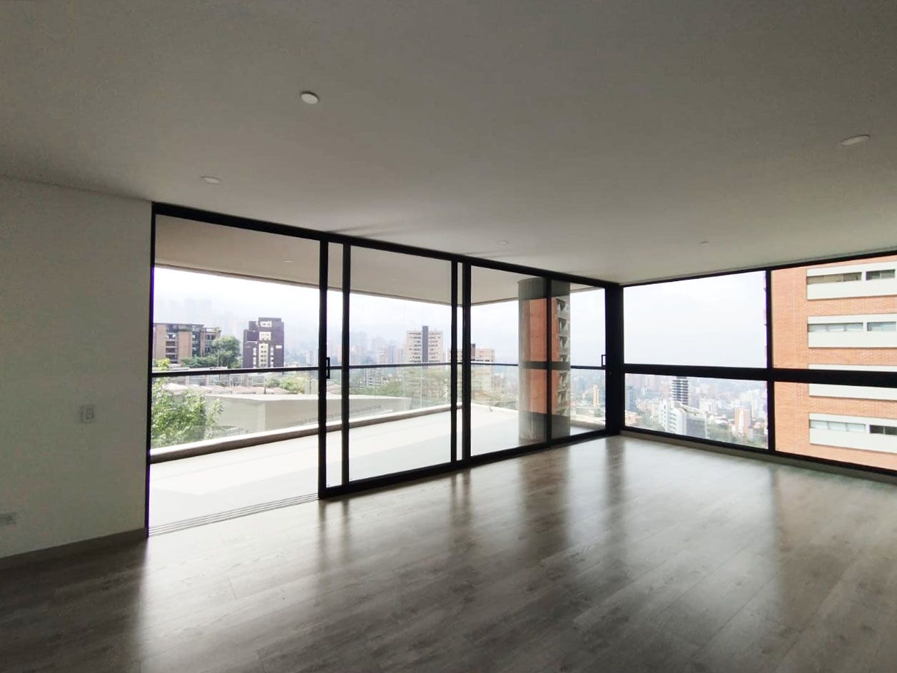 Apartamento en arriendo Antioquia Medellín Altos Del Poblado 148 m2 Habitaciones 3 Baños 2 Garajes 2 Precio $7600000