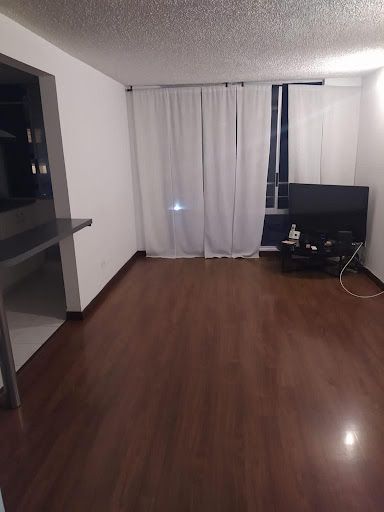 Apartamento en venta Cundinamarca Bogotá Britalia 58 m2 Habitaciones 3 Baños 2 Garajes 2 Precio $290000000