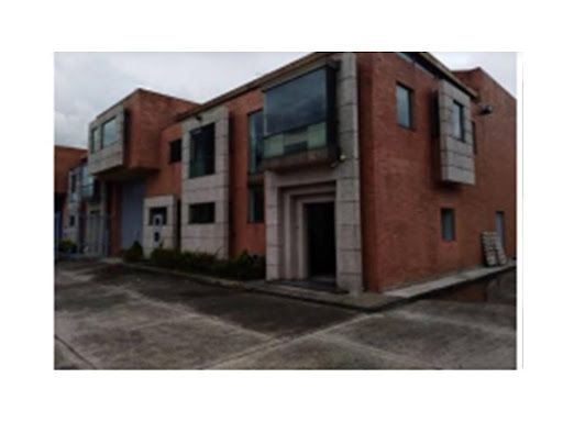 Bodega en arriendo Cundinamarca Bogotá Álamos 2030 m2 Habitaciones 0 Baños 4 Garajes 4 Precio $36484000