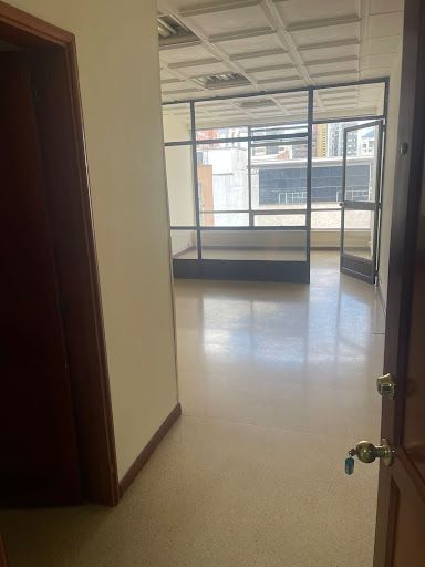 Oficina en venta Risaralda Pereira Sector Plaza De Bolivar 33 m2 Habitaciones 0 Baños 1 Garajes 1 Precio $250000000