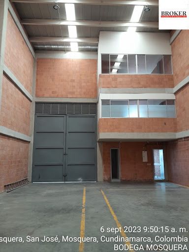 Bodega en arriendo Cundinamarca Mosquera Attalea Club Residencial 272 m2 Habitaciones 0 Baños 2 Garajes 5 Precio $5900000