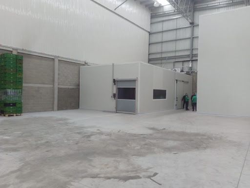 Bodega en venta Cundinamarca Cota Cota 1096 m2 Habitaciones 0 Baños 15 Garajes 5 Precio $2740000000