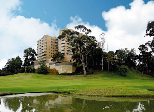 Apartamento en venta Cundinamarca Bogotá Club Los Lagartos 131 m2 Habitaciones 3 Baños 4 Garajes 3 Precio $1673000000