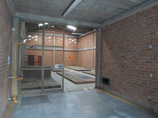 Bodega en arriendo Cundinamarca Cota Cota 387 m2 Habitaciones 0 Baños 2 Garajes 5 Precio $8050000