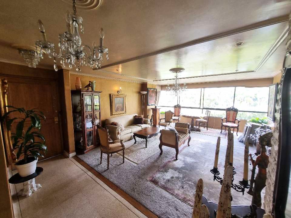 Apartamento en venta Antioquia Medellín Los Balsos No1 140 m2 Habitaciones 3 Baños 2 Garajes 3 Precio $795000000