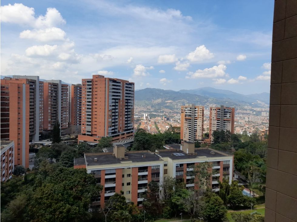 Apartamento en arriendo Antioquia Envigado La Pradera 190 m2 Habitaciones 3 Baños 8 Garajes 3 Precio $8800000