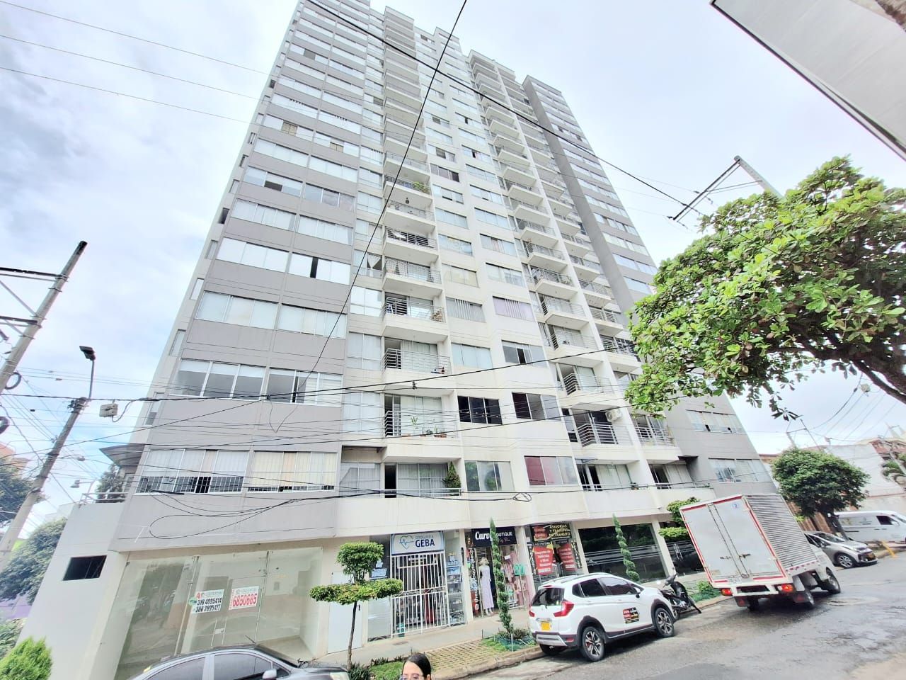 Local en arriendo Santander Bucaramanga San Francisco 42 m2 Habitaciones 0 Baños 0 Garajes 1 Precio $2500000