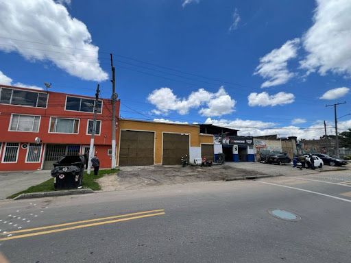 Lote en venta Cundinamarca Bogotá Autopista Del Sur 2372 m2 Habitaciones 0 Baños 1 Garajes 0 Precio $9000000000