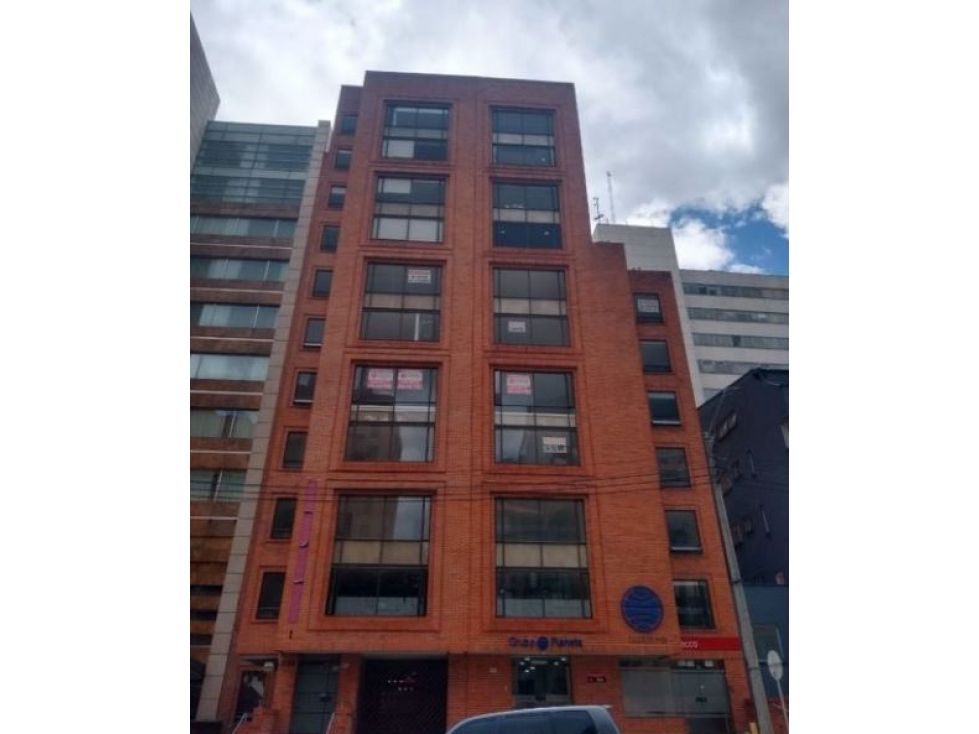 Oficina en arriendo Cundinamarca Bogotá La Porciuncula 343 m2 Habitaciones 0 Baños 2 Garajes 3 Precio $17935000