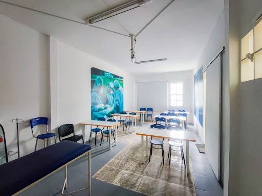 Local en arriendo Antioquia Medellín Prado 700 m2 Habitaciones 0 Baños 2 Garajes 0 Precio $15000000