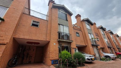 Casa en venta Cundinamarca Mosquera Panorama Del Campo 190 m2 Habitaciones 4 Baños 6 Garajes 3 Precio $636000000