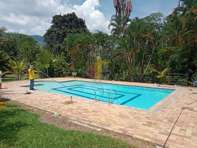Finca en venta Tolima Ibagué Ibagué 250 m2 Habitaciones 7 Baños 13 Garajes 3 Precio $1600000000