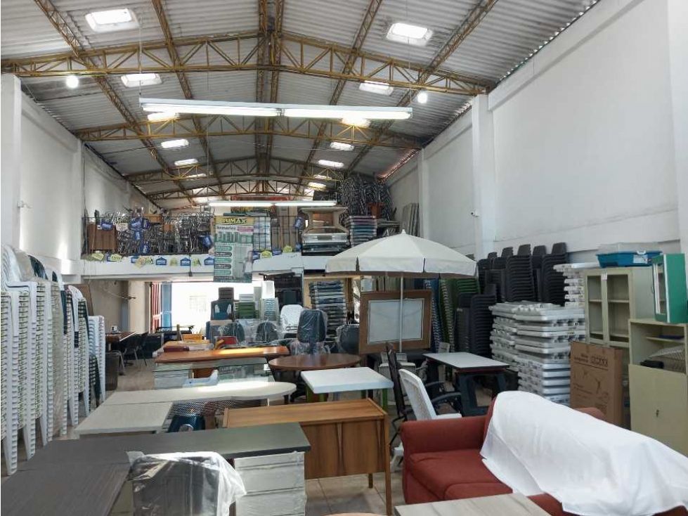 Bodega en venta Caldas Manizales San Jose 750 m2 Habitaciones 0 Baños 3 Garajes 3 Precio $1800000000