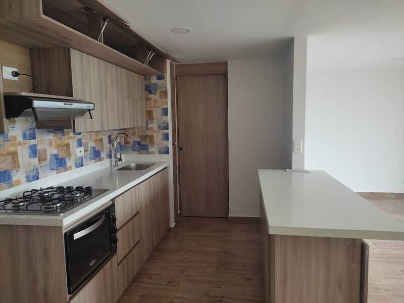 Apartamento en arriendo Antioquia Rionegro San Antonio 80 m2 Habitaciones 3 Baños 2 Garajes 2 Precio $2600000