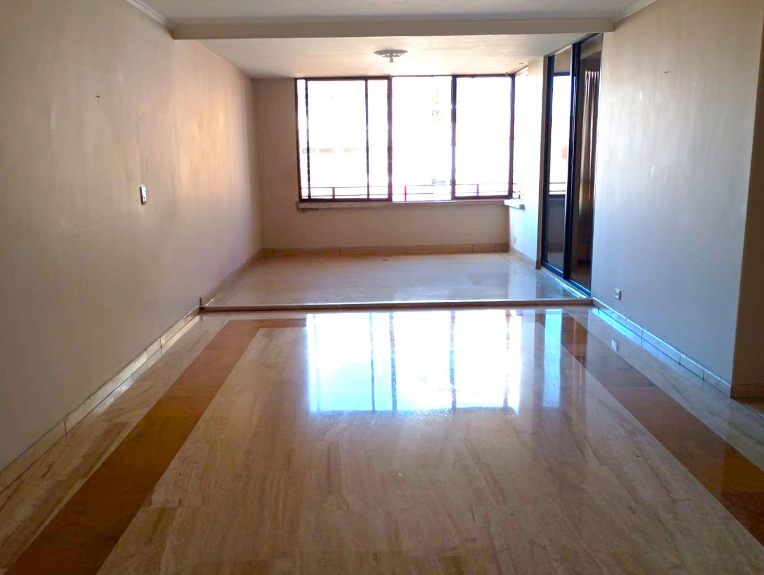 Apartamento en venta Antioquia Medellín La Florida 170 m2 Habitaciones 3 Baños 4 Garajes 3 Precio $1010000000
