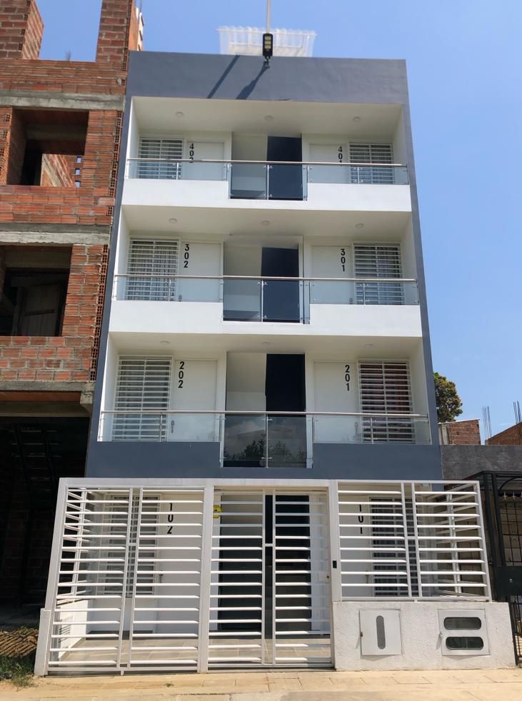 Casa en venta Valle Del Cauca Cali Ciudad 2000 230 m2 Habitaciones 9 Baños 17 Garajes 1 Precio $1100000000