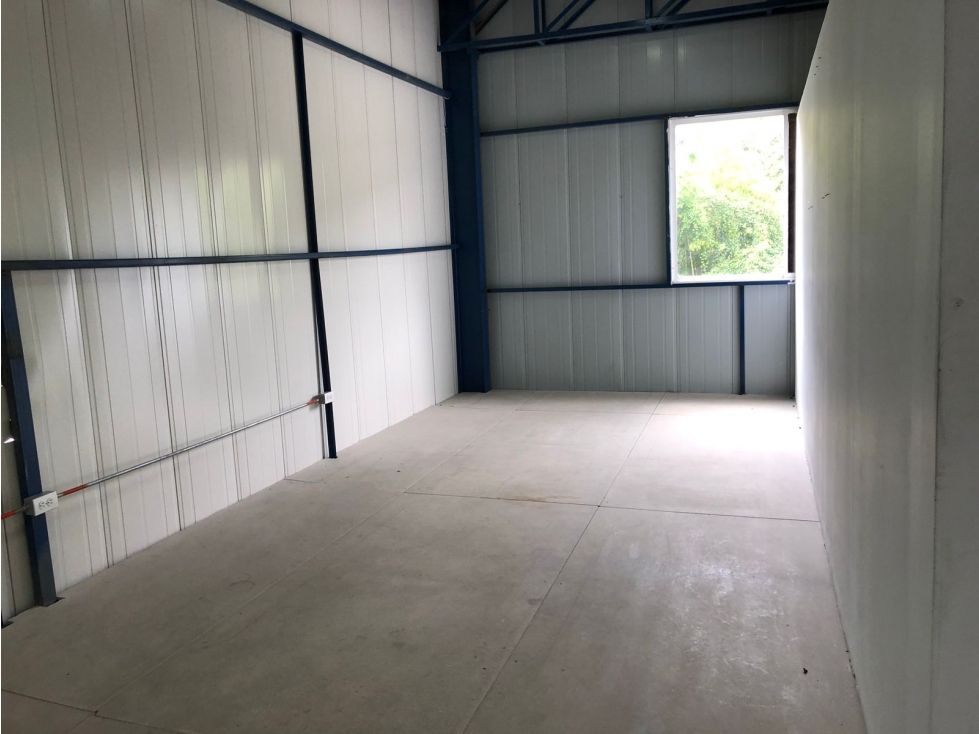 Bodega en venta Risaralda Pereira El Dorado I Et 1100 m2 Habitaciones 0 Baños 2 Garajes 12 Precio $3520000000