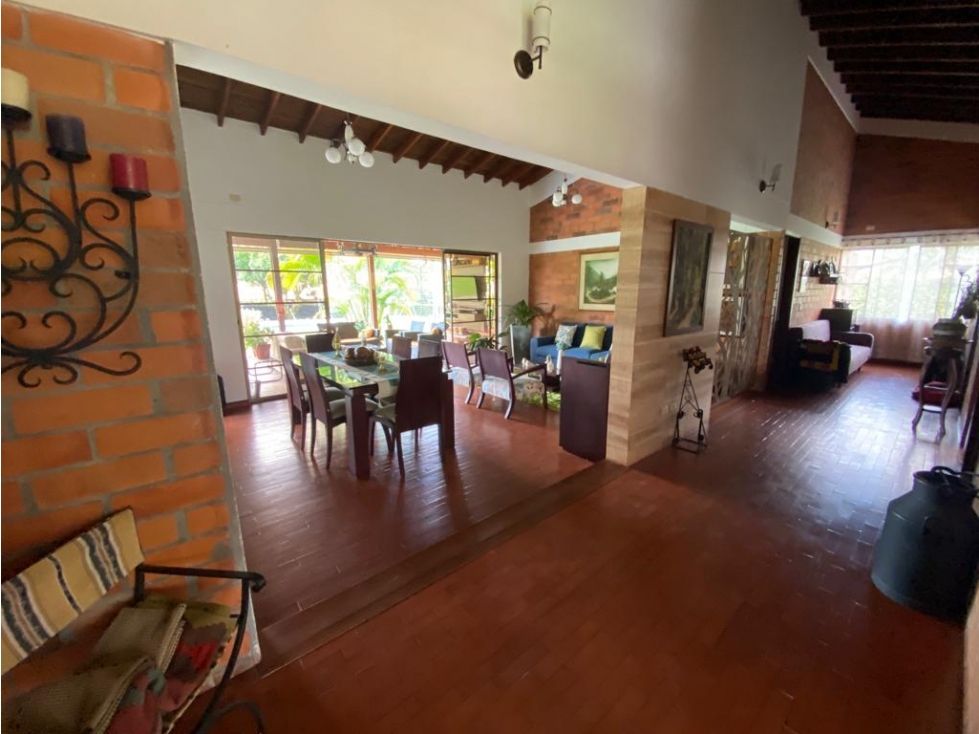 Casa Campestre en venta Risaralda Pereira Pereira 220 m2 Habitaciones 3 Baños 2 Garajes 6 Precio $1250000000