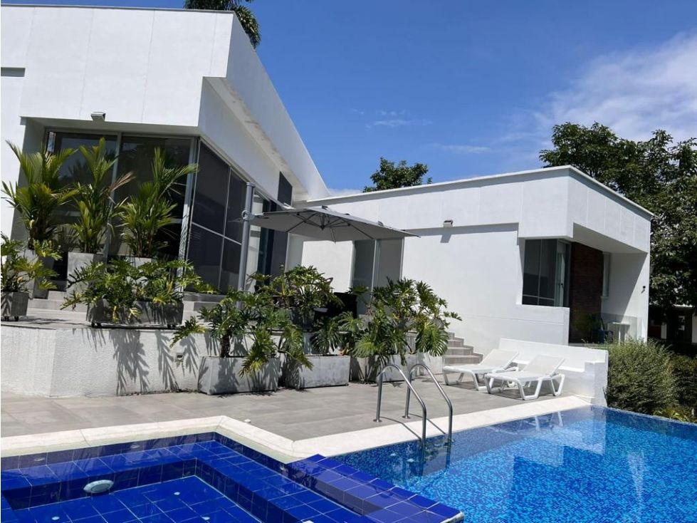 Casa Campestre en venta Risaralda Pereira San Jose 318 m2 Habitaciones 4 Baños 5 Garajes 8 Precio $1800000000
