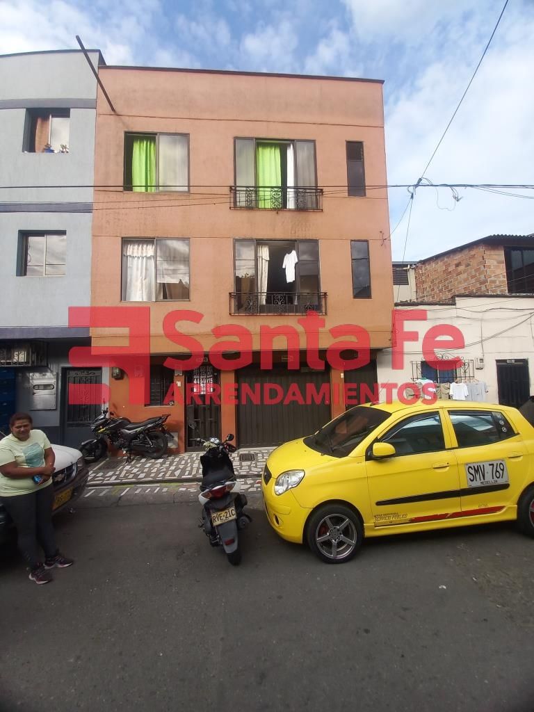 Local Comercial en arriendo Antioquia Medellín Trinidad 0 m2 Habitaciones 0 Baños 10 Garajes 1 Precio $700000