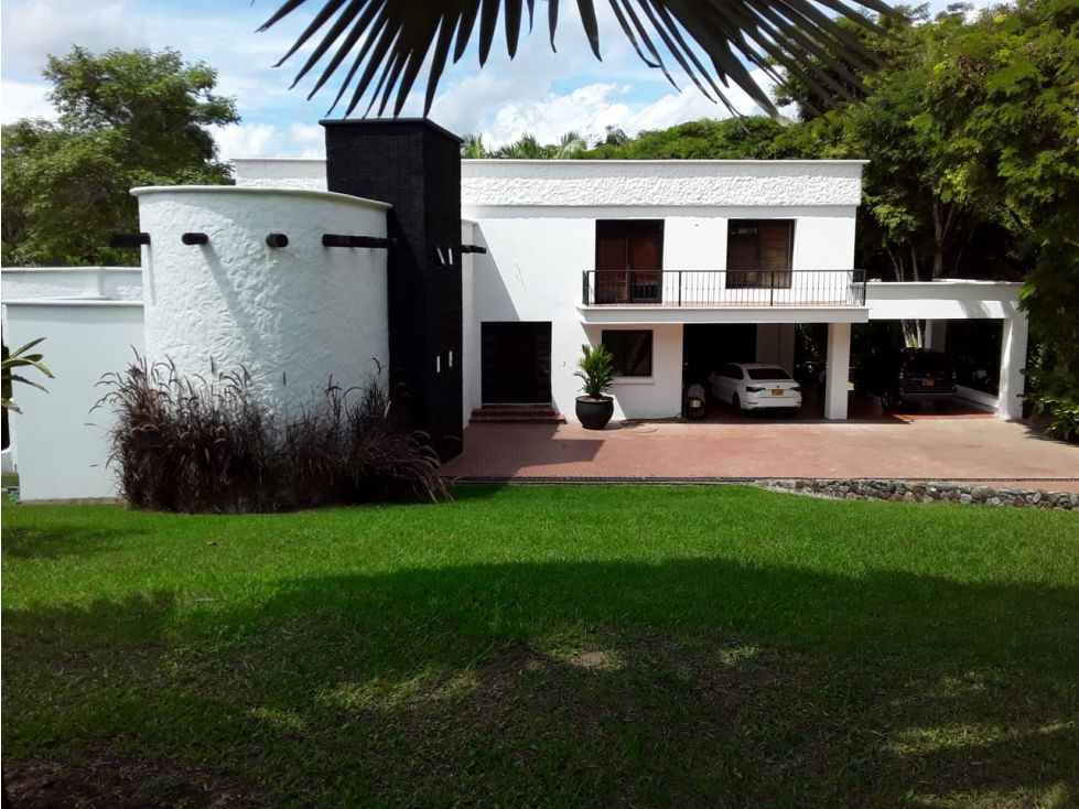 Casa Campestre en venta Risaralda Pereira Pereira 840 m2 Habitaciones 4 Baños 4 Garajes 12 Precio $2200000000