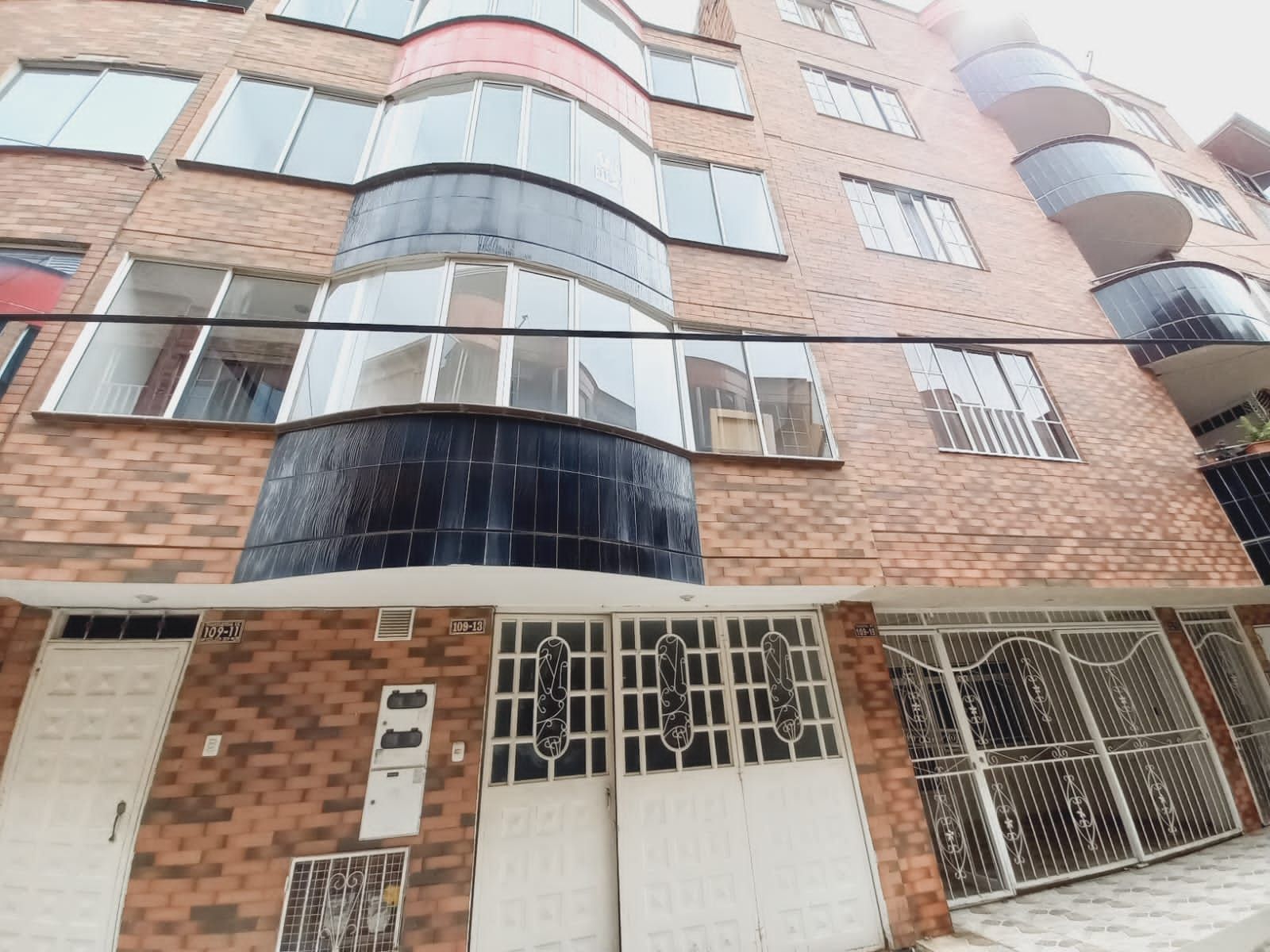 Apartamento en venta Santander Girón Ub Marianella 63 m2 Habitaciones 3 Baños 0 Garajes 1 Precio $130000000