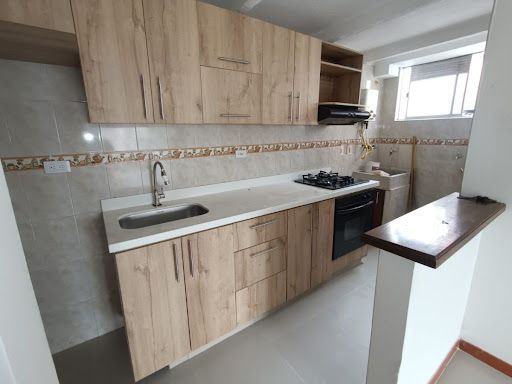 Apartamento en arriendo Antioquia Medellín Los Colores 60 m2 Habitaciones 3 Baños 2 Garajes 2 Precio $2200000