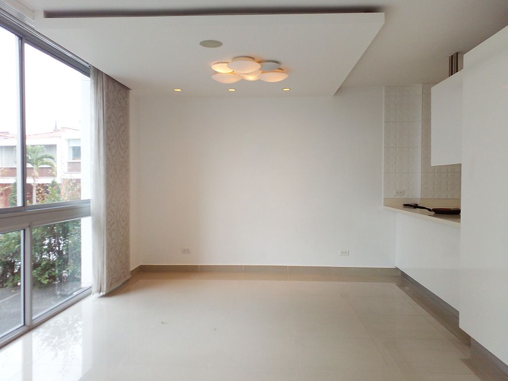 Casa en arriendo Antioquia Envigado Loma Del Atravesado 300 m2 Habitaciones 3 Baños 8 Garajes 5 Precio $10500000