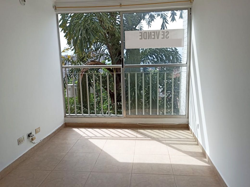 Apartamento en venta Antioquia Medellín El Rincon 53 m2 Habitaciones 3 Baños 2 Garajes 1 Precio $245000000