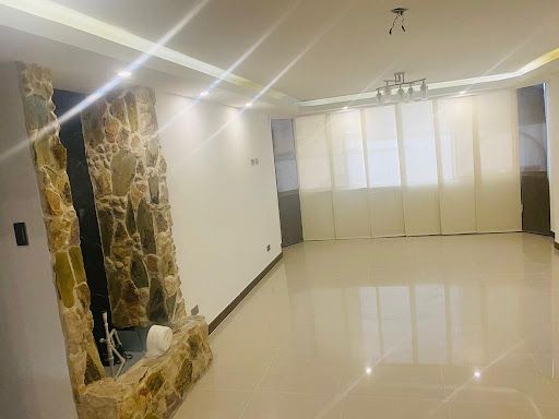 Apartamento en arriendo Valle Del Cauca Cali Cuarto De Legua - Guadalupe 95 m2 Habitaciones 2 Baños 2 Garajes 3 Precio $2500000