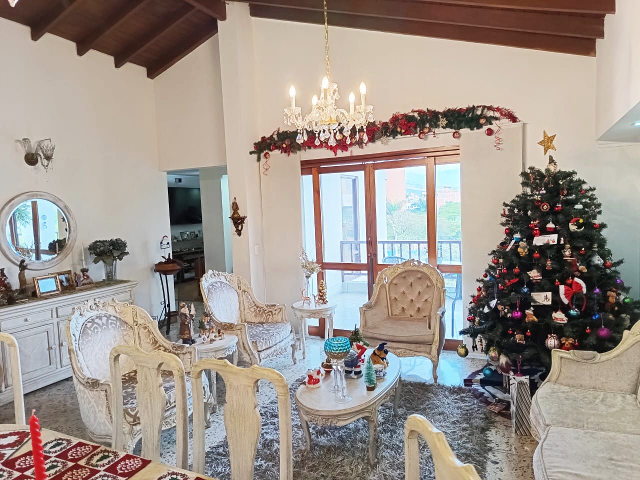 Apartamento en venta Antioquia Medellín Cerro Nutibara 162 m2 Habitaciones 3 Baños 2 Garajes 3 Precio $570000000