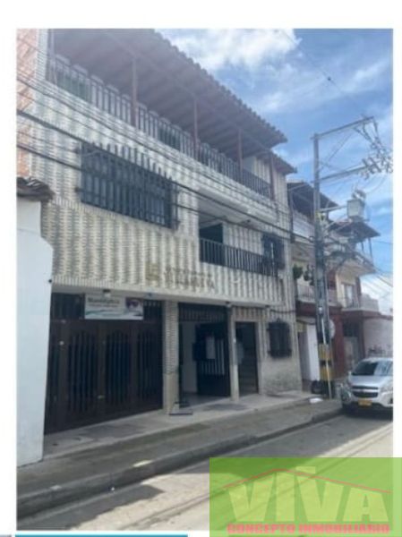 Local en arriendo o venta Antioquia El Carmen De Viboral El Centro 160 m2 Habitaciones 0 Baños 3 Garajes 0 Precio venta $900000000 Precio arriendo $4500000
