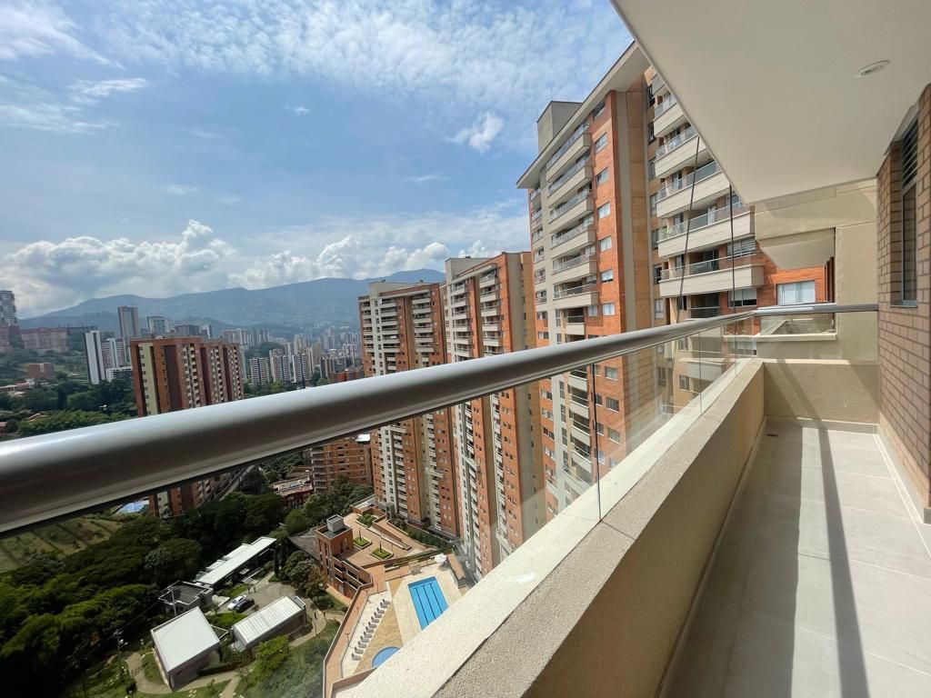 Apartamento en arriendo Antioquia Sabaneta María Auxiliadora 70 m2 Habitaciones 2 Baños 2 Garajes 1 Precio $2700000