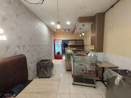 Bodega en arriendo Antioquia Medellín Campo Valdes No2 300 m2 Habitaciones 0 Baños 2 Garajes 1 Precio $8500000