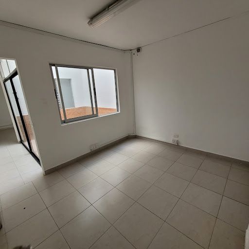 Casa en arriendo Antioquia Medellín Estadio 120 m2 Habitaciones 3 Baños 3 Garajes 1 Precio $5800000