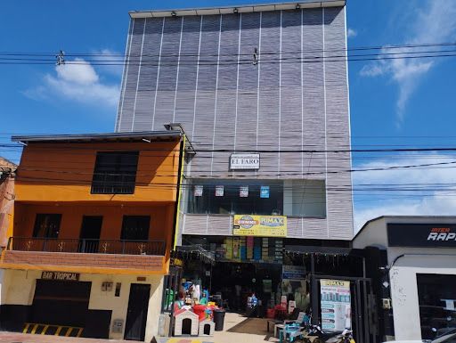 Bodega en arriendo Antioquia Rionegro Centro 215 m2 Habitaciones 0 Baños 2 Garajes 0 Precio $4000000