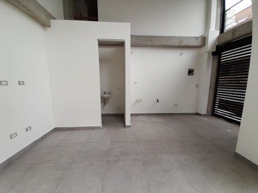 Local en arriendo Antioquia Medellín Los Alcazares 35 m2 Habitaciones 0 Baños 1 Garajes 0 Precio $2000000