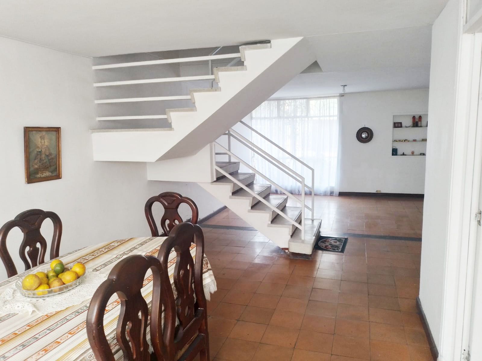 Oficina en arriendo Antioquia Medellín Las Acacias 330 m2 Habitaciones 0 Baños 8 Garajes 2 Precio $6300000