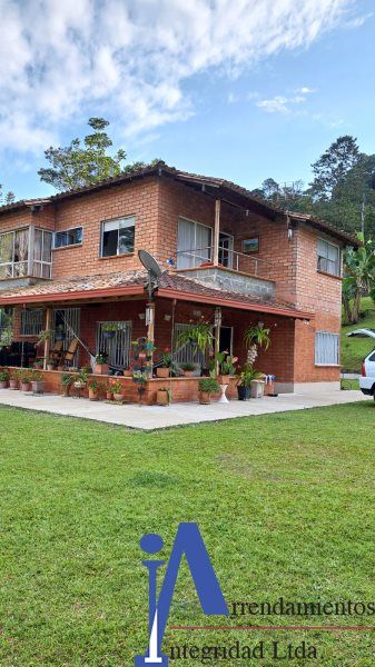 Finca en venta Antioquia Fredonia Fredonia 30000 m2 Habitaciones 5 Baños 4 Garajes 0 Precio $1500000000