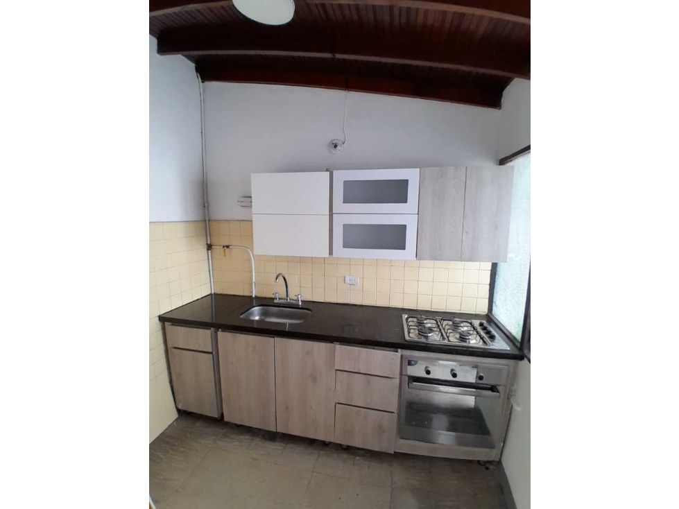 Casa en arriendo Antioquia Medellín San Joaquin 110 m2 Habitaciones 4 Baños 2 Garajes 1 Precio $4500000