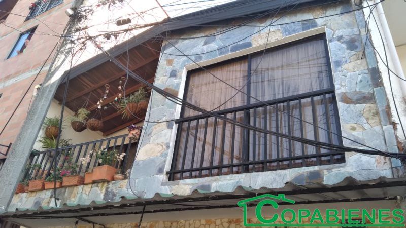 Casa en venta Antioquia Copacabana Las Vegas Alta Y Baja 120 m2 Habitaciones 4 Baños 2 Garajes 0 Precio $300000000