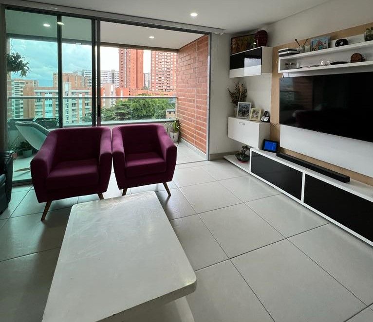 Apartamento en arriendo Antioquia Envigado Mesa 97 m2 Habitaciones 3 Baños 4 Garajes 3 Precio $5650000