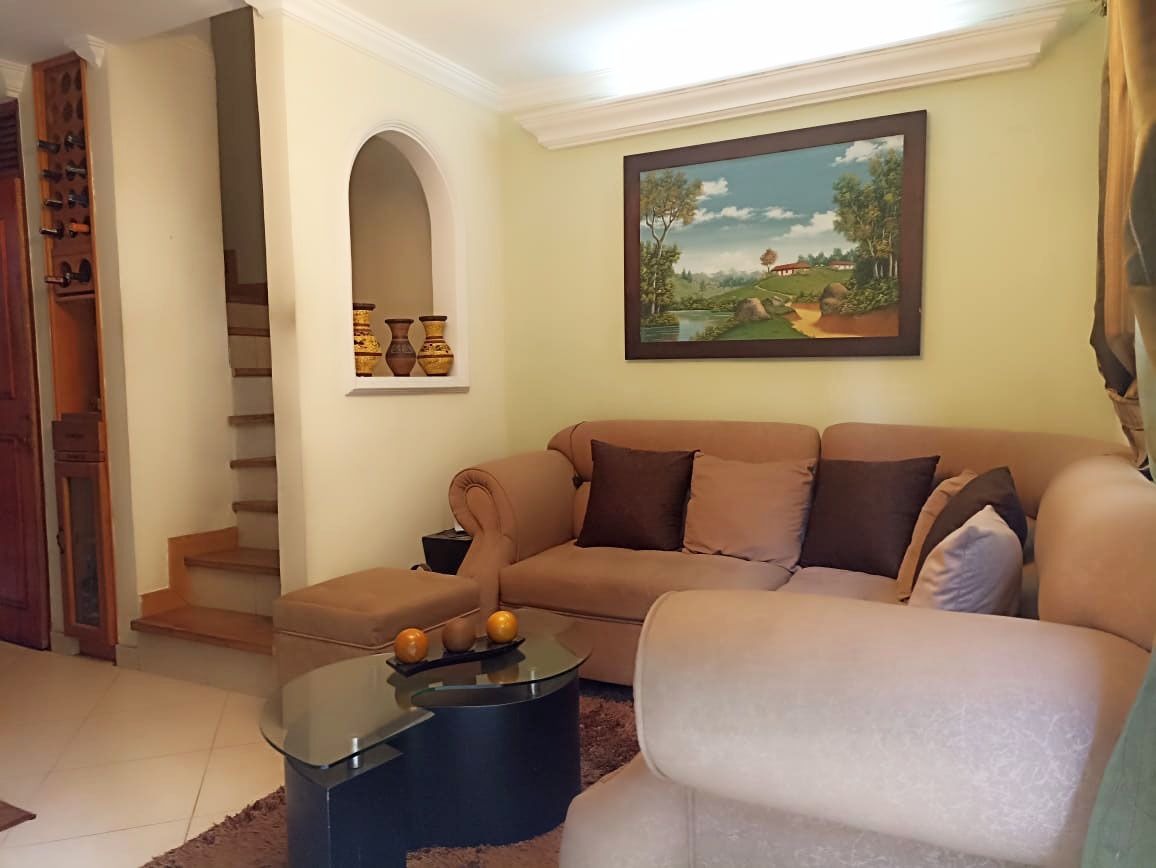 Casa en venta Antioquia Medellín La Mota 78 m2 Habitaciones 3 Baños 2 Garajes 2 Precio $510000000