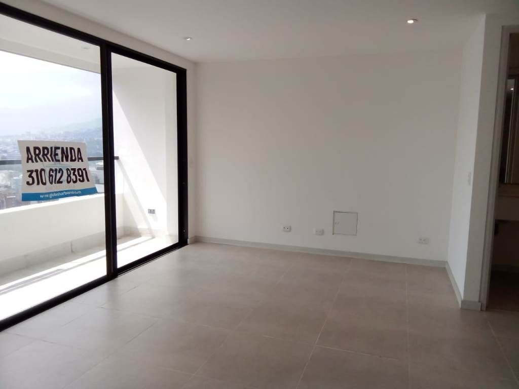 Apartamento en arriendo Antioquia Medellín El Poblado 86 m2 Habitaciones 3 Baños 4 Garajes 2 Precio $4700000