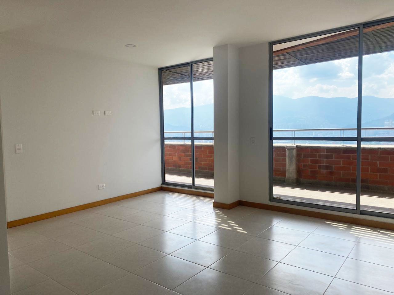 Apartamento en arriendo Antioquia Envigado Loma Del Atravesado 61 m2 Habitaciones 2 Baños 2 Garajes 2 Precio $4500000