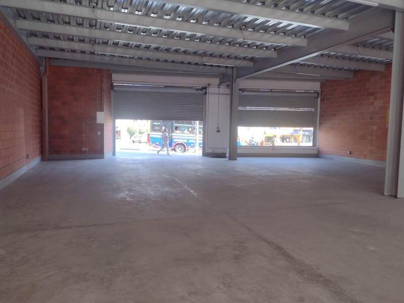 Bodega en arriendo Antioquia Medellín La America 320 m2 Habitaciones 0 Baños 10 Garajes 1 Precio $20000000