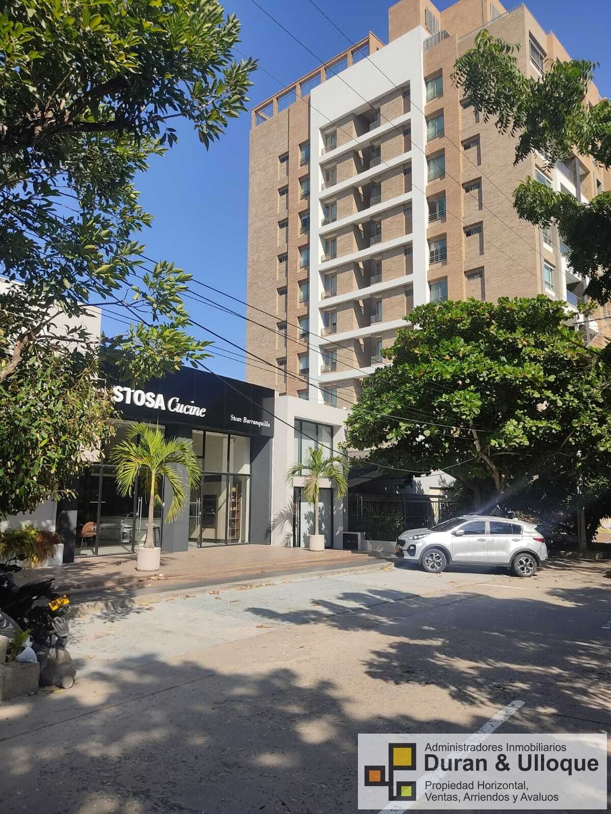 Oficina en arriendo Atlántico Barranquilla Paraiso 251 m2 Habitaciones 0 Baños 2 Garajes 2 Precio $9000000