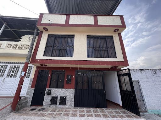 Casa en venta Tolima Ibagué Ricaurte 187 m2 Habitaciones 4 Baños 4 Garajes 2 Precio $355000000